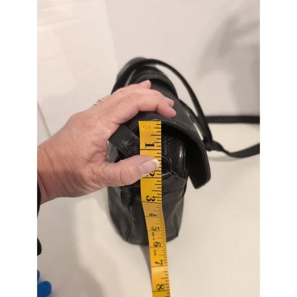 Vintage Sharif Black Reptile Embossed Leather Crossbody‎ Bag - Picture 11 of 16